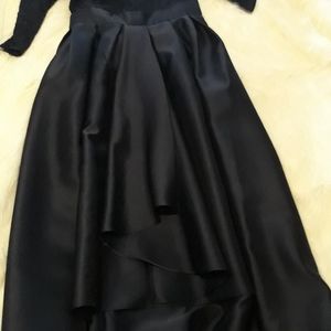 Beautiful formal dress - size 14